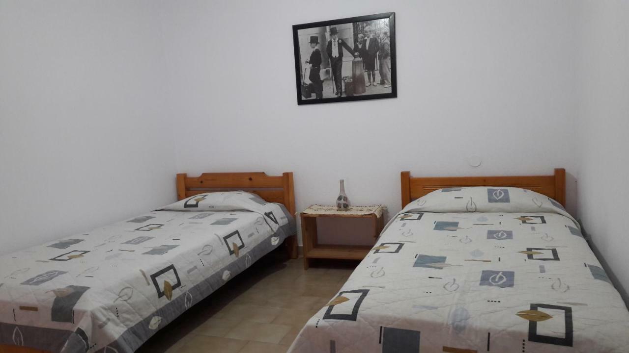 Anastasia' S Guest House Неос-Мармарас Экстерьер фото