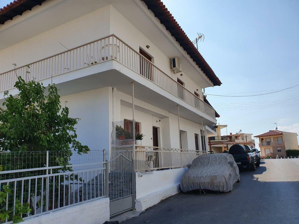 Anastasia' S Guest House Неос-Мармарас Экстерьер фото
